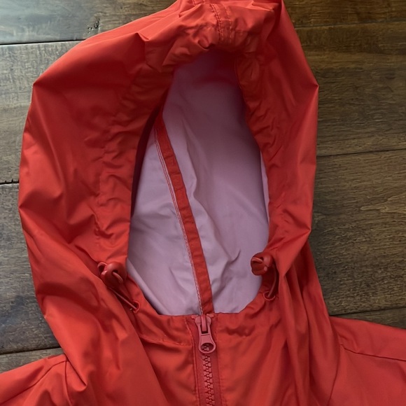NWT Northwest Territory red rain hoodie jacket Size Small lightweight wi… - Picture 2 of 9